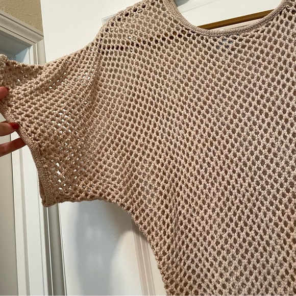 Net Top - Picture 2 of 5